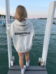 Essentials Hoodie The Perfect Blend of Style, Comfort, and Simplicity