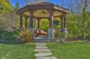 Outdoor Gazebos: The Best Choice for Your Backyard