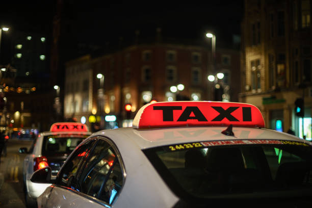 How Much is Makkah to Madinah Taxi Fare? Updated Rates and Best Deals 2025