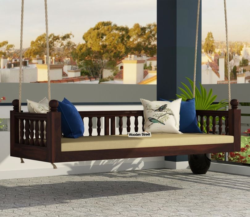 How to Choose the Right Jhula for Your Living Room or Balcony