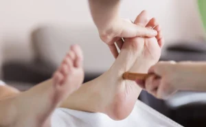 Foot Reflexology in Chennai: Therapeutic Healing Through the Feet