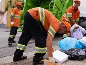 Why Professional Hoarder Junk Removal is the Best Solution