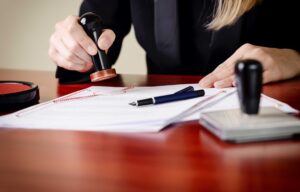 The Role of Notary Signing Agents in LA Real Estate