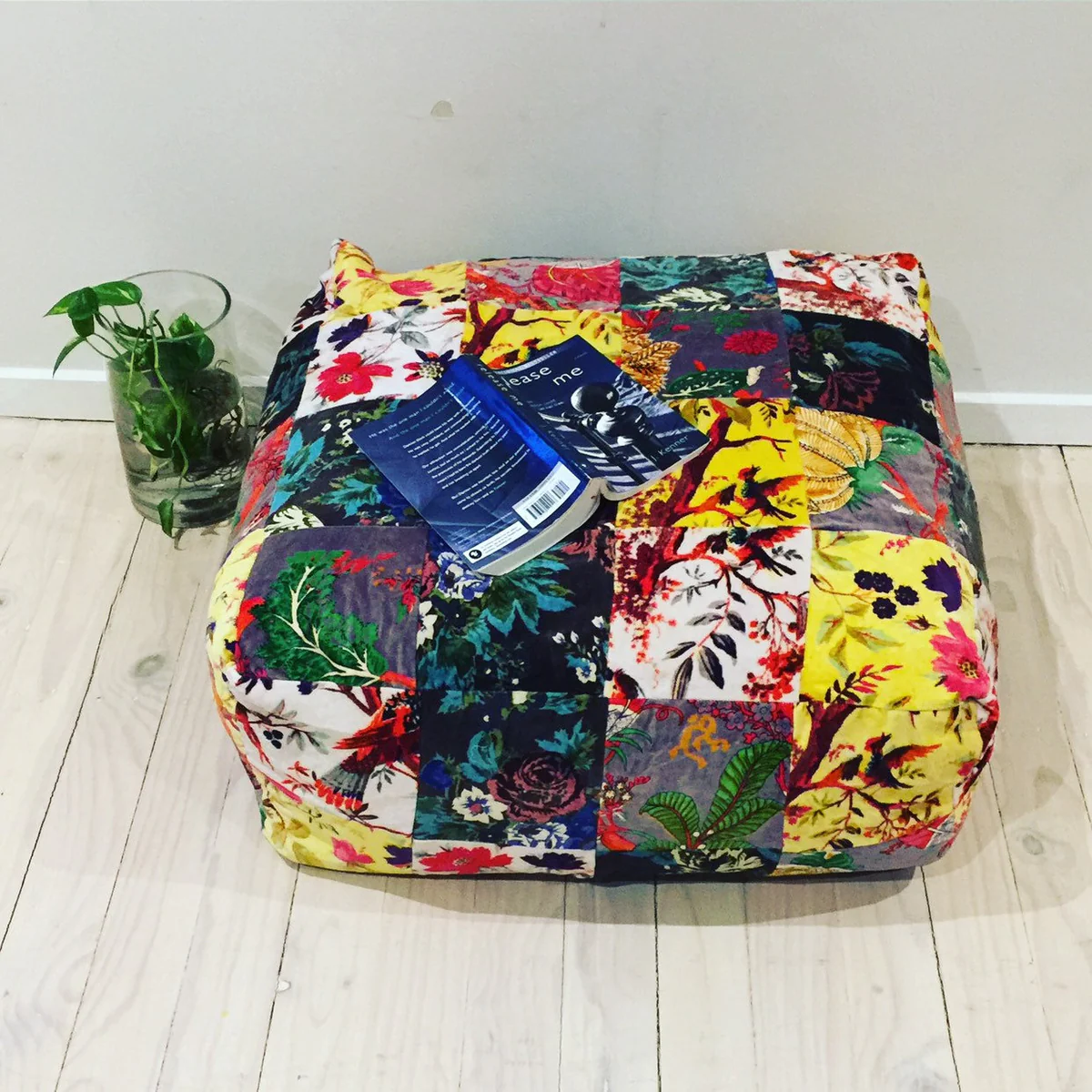 Stylish Ottomans to Improve Your Living Room