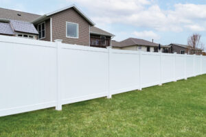 Common Vinyl Fence Problems and Solutions?