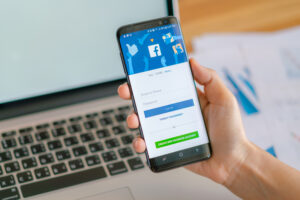 Facebook Post Disable Comments Tool