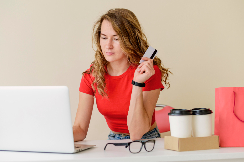 Managing Credit Card Debt While Unemployed  