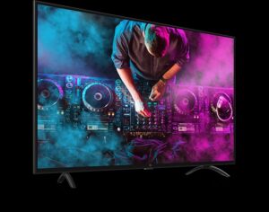 Top 5 Smart TVs to Buy Online Under ₹30,000 in 2025