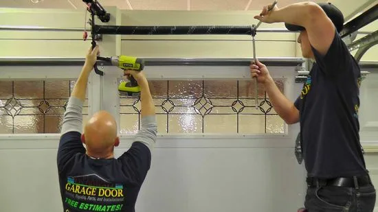 Your Quick Guide to Same Day Garage Door Repair in Los Angeles