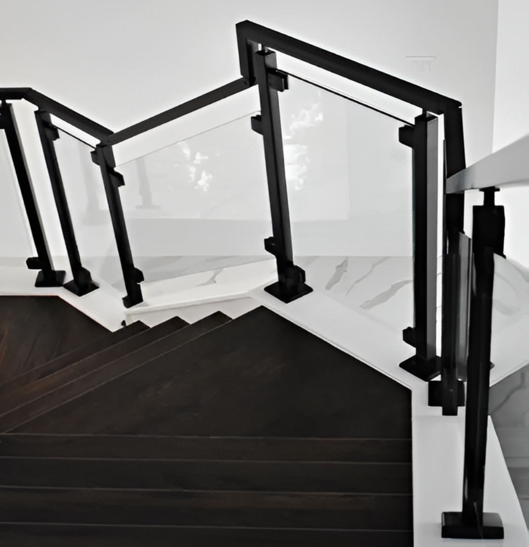 Why Is Stainless Steel Stair Railing Best for Exterior Use?