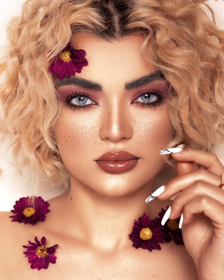 The Ultimate Guide to the Dewy Makeup Trend