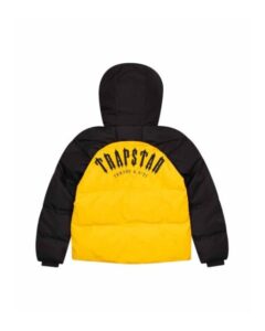 Explore Trapstar London Style: Iconic Streetwear Blended With Luxury Fashion