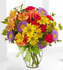 Blossoming in Fox Tabernacle: Roots to Petals and the Floral Scene Around It