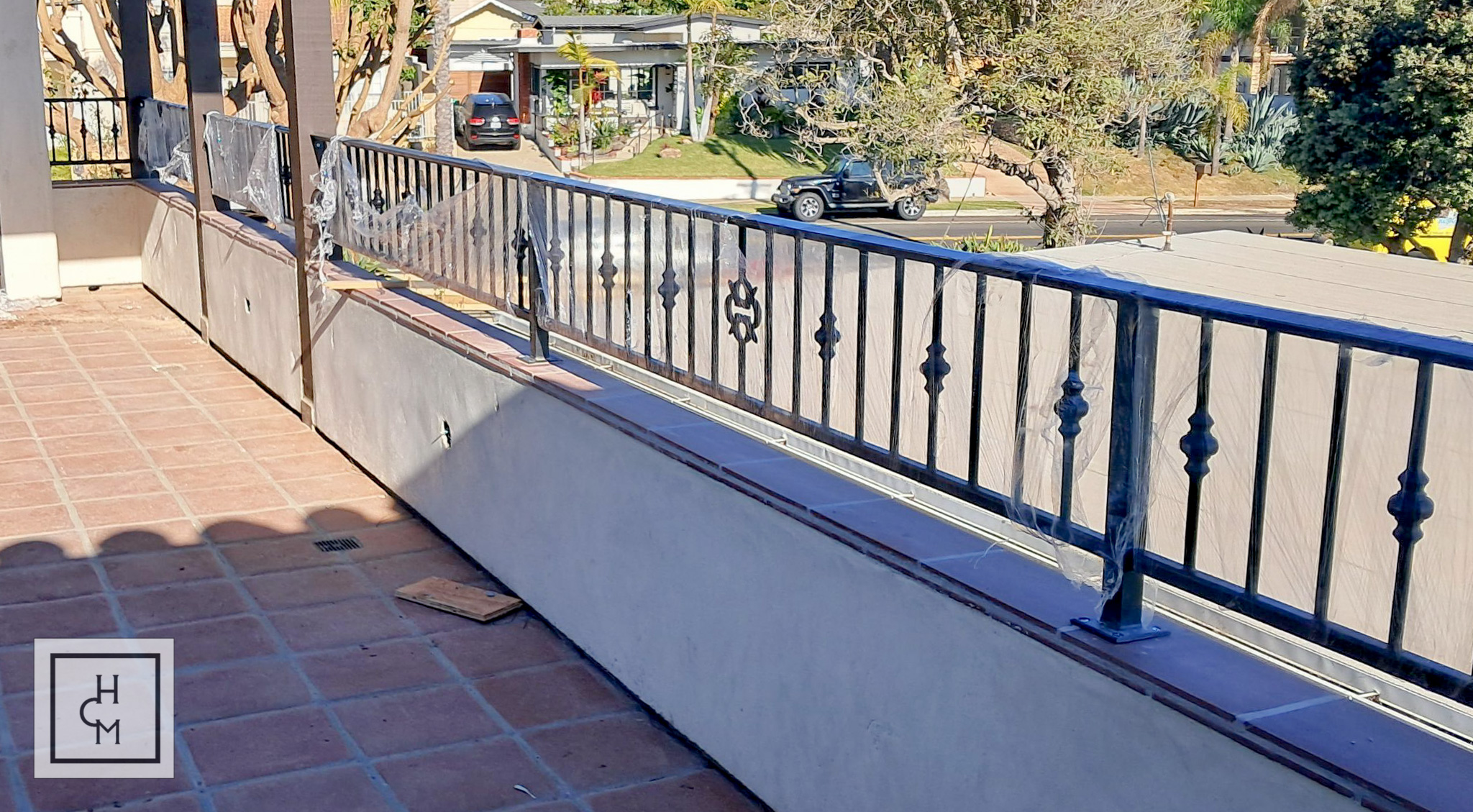 What Are the Most Durable Finishes for Metal Balcony Rails? 